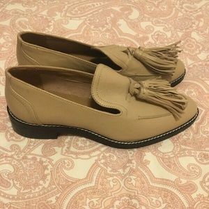 H&M Premium Leather Tasseled Loafers Size 8